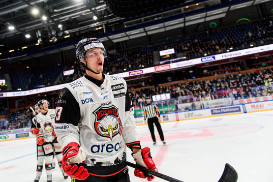 Malmö Redhawks Adam Ollas Mattsson jublar