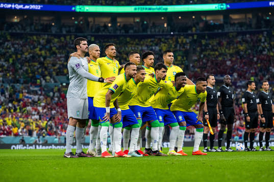 The starting eleven of Brazil pose for a photo