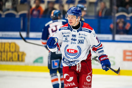 Oskarshamns Antti Suomela jublar
