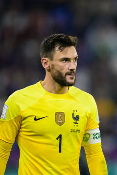 Goalkeeper Hugo Lloris of France