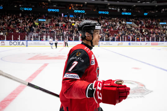 Malmö Redhawks Oliver Lauridsen jublar