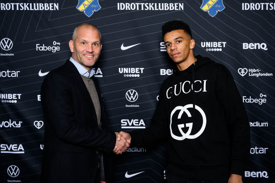 s klubbdirektör Manuel Lindberg och Rui Modesto