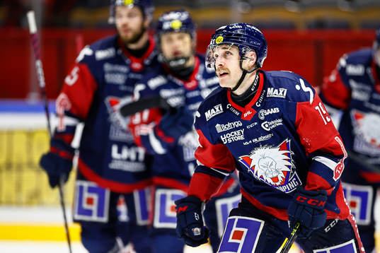 Linköpings Patrick Russell jublar