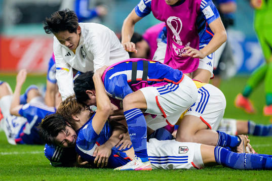 Players of Japan celebrate