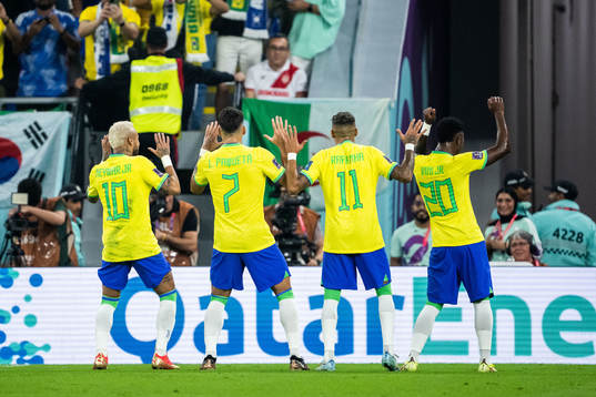 Neymar, Lucas Paqueta, Raphinha and Vinicius Junior of