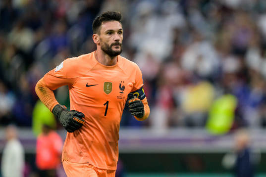 goalkeeper Hugo Lloris of France