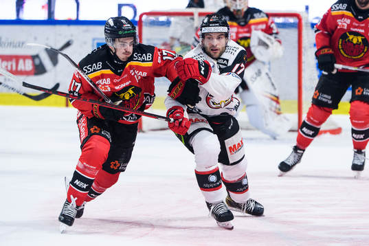 Luleås Isac Brännström och Malmö Redhawks Pathrik