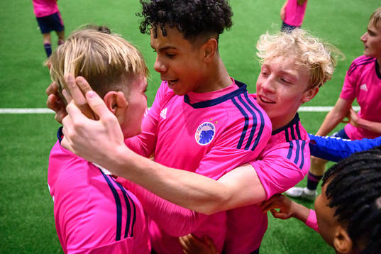FC Köpenhamns Cornelius Olsson, William Glindtvad och Hialte Bidstrup jublar efter 1-1