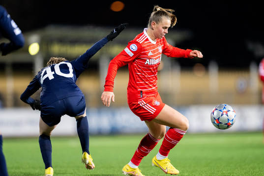 Klara Buhl of Bayern and Bea Sprung of Rosengård