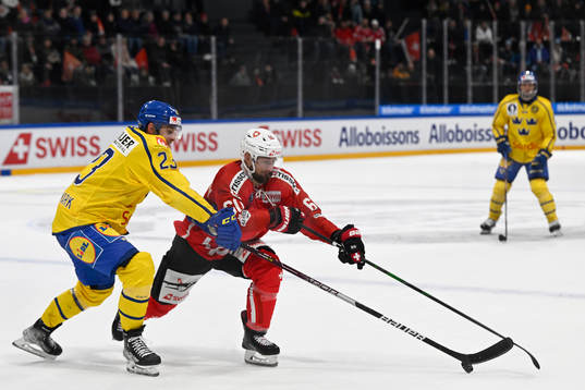 Lucas Wallmark of Sweden and Tristan Scherwey of Switzerland