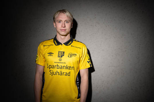 Elfsborgs nyförvärv André Boman poserar för fotografering den 16 december 2022 i Borås. 