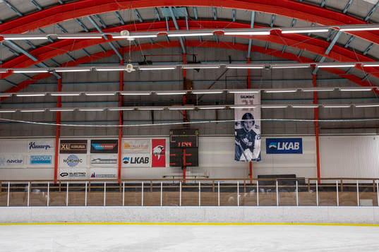 Börje Salming vepa i taket på Matojärvi ishall