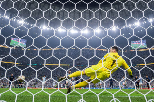 Lionel Messi of Argentina scores 1-0