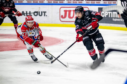 Frölundas Jere Innala  och Malmö Redhawks Ponthus