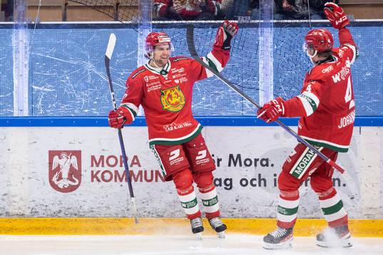 Moras Kalle Miketinac jublar