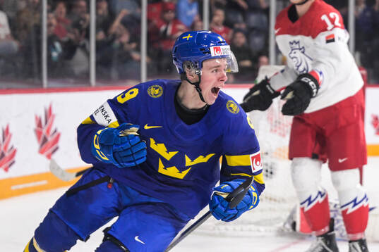 Bla gjennom flere bilder av 2023 IIHF World Junior Championship, Day 4, Sweden - Czech Republic
