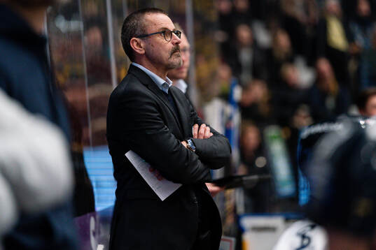 HV71s tränare Tommy Samuelsson