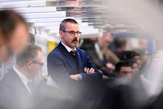 HV71s tränare Tommy Samuelsson