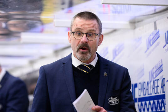 HV71s tränare Tommy Samuelsson