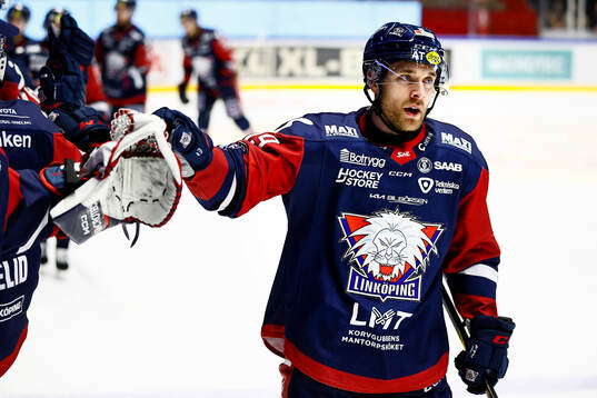 Linköpings Patrick Russell jublar