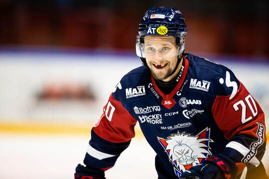 Linköpings Jasse Ikonen jublar