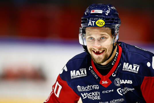 Linköpings Jasse Ikonen jublar