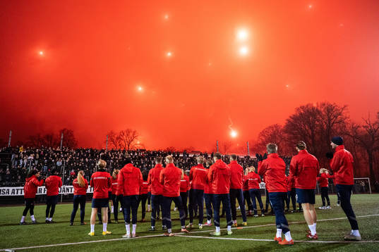 Bla gjennom flere bilder av Fotboll, Helsingborg, Träning