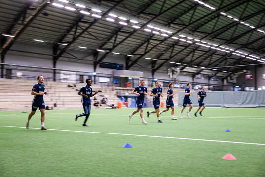 Hampus Dahlqvist, Mubaarak Nuh, Olle Johansson,  Amel