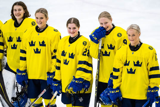 g´Goaltender Felicia Frank, Tilde Utbult, Sara Lindqvist,