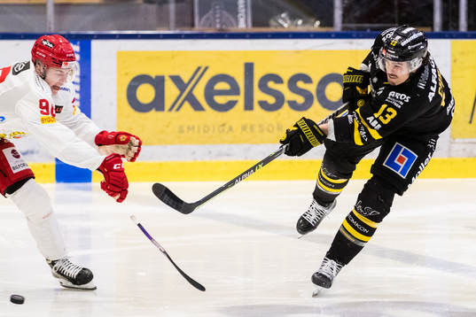 Almtunas William Proos och Västerås Trevor Cheek