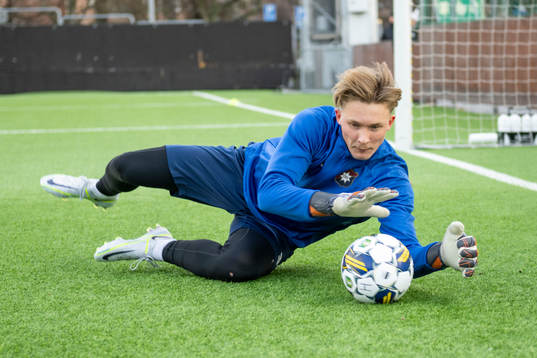 Målvakt Alex Rahm