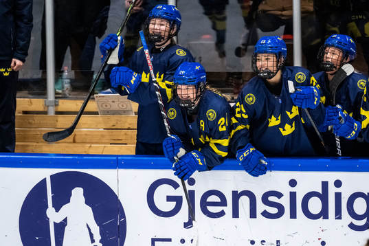 Isabelle Leijonhielm, Ebba Hedqvist, Stella Lindell and