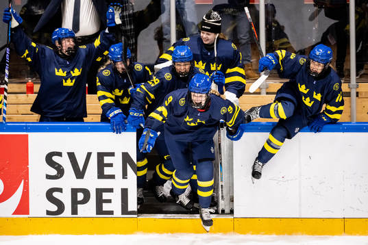 Stella Lindell, Mira Markström and Emilia Bergeby Hallbeck