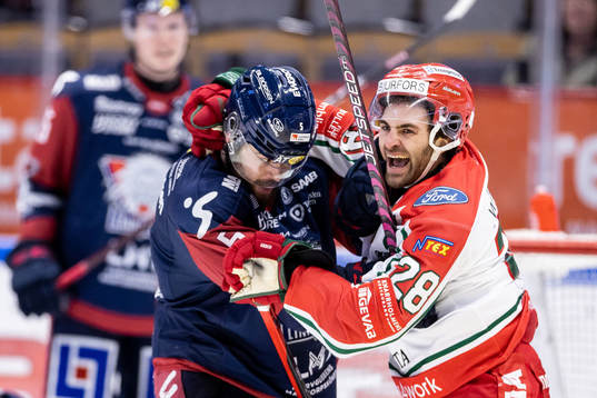 Linköpings Oscar Fantenberg och Frölundas Anthony Greco