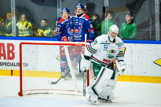 Oskarshamns Patrik Karlkvist jublar