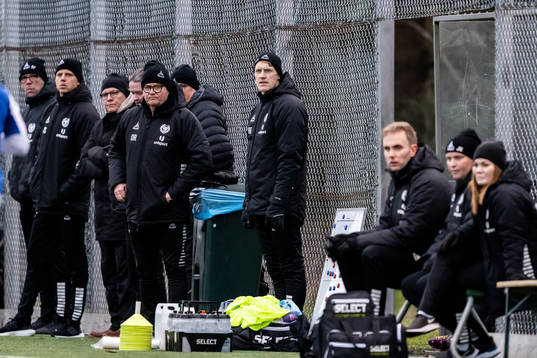 Kalmars lagledare Ola Ragnarsson och assisterande tränare