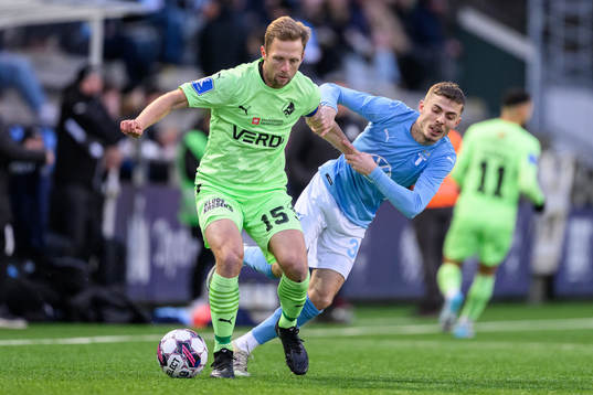 Randers Björn Kopplin och Malmö FFs Patriot Sejdiu