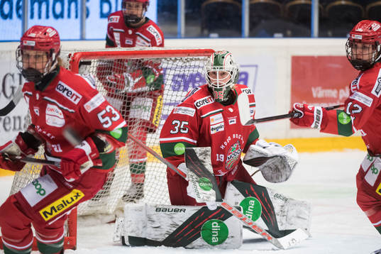 Modos målvakt Lauren Bench