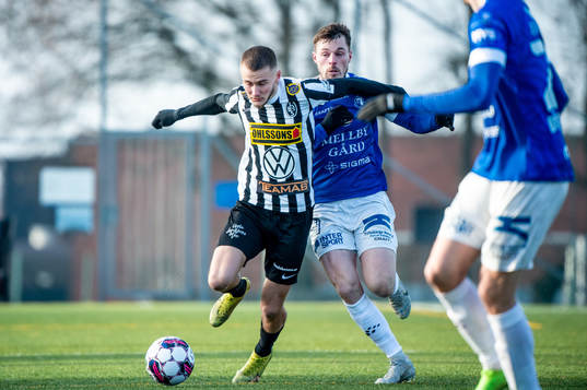 Landskronas Melker Heier mot Trelleborgs Nicolas Mortensen