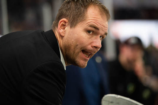 Färjestads tränare Tomas Mitell