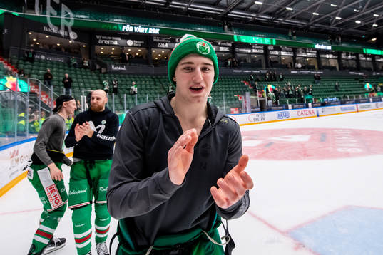 Rögles Marco Kasper jublar