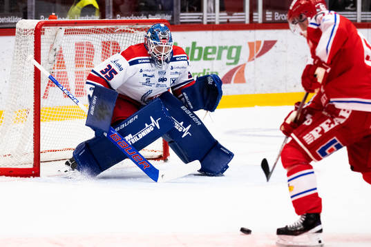 Oskarshamns målvakt Joe Cannata