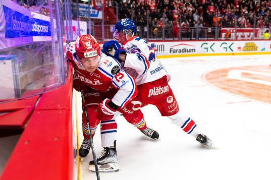 Timrås Erik Andersson och Oskarshamns Myles Powell