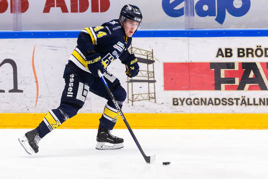 HV71s Emil Andrae