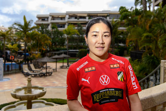 Målvakt Younggeul Yoon poserar för ett porträtt i samband med att hon presenteras som nyförvärv