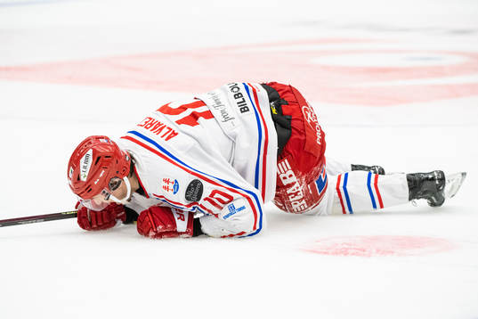 Timrås Robin Alvarez har ont