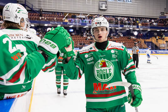 Rögles Marco Kasper jublar