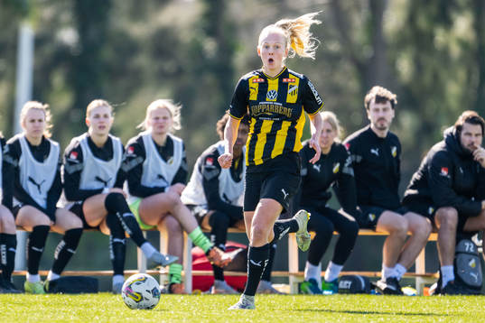 Häckens Molly Johansson