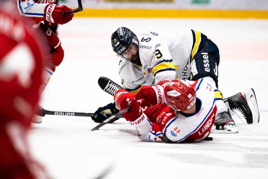 HV71s Taylor Matson