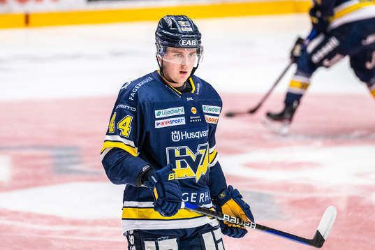 HV71s Emil Andrae